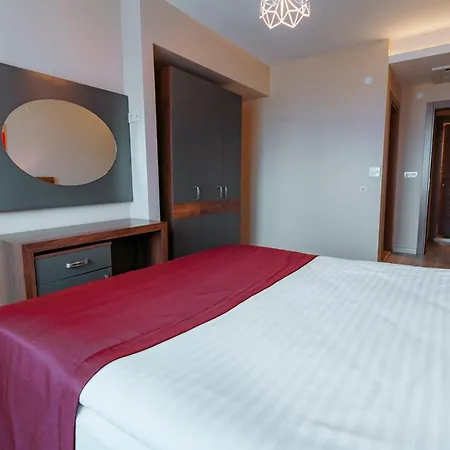 Empula & Residences 4* ترابزون