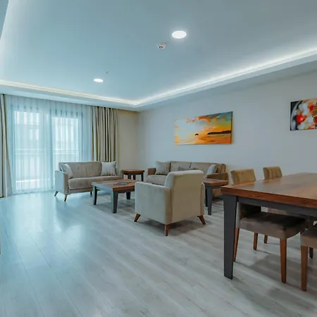 Empula & Residences 酒店 4*