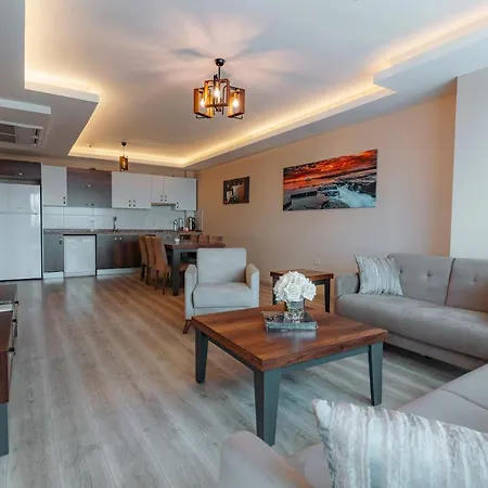 Empula & Residences Hotel 4*