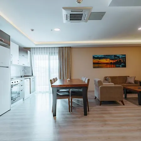 Empula & Residences Hotel 4*