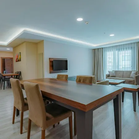 Hotel Empula & Residences 4*