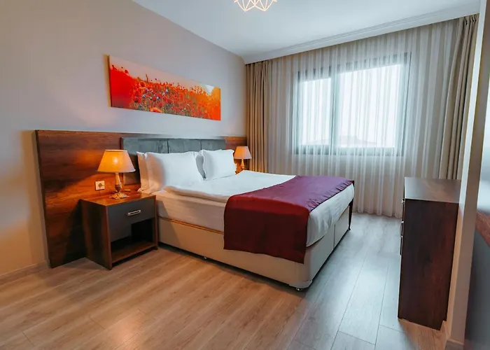 Empula & Residences 酒店 4*