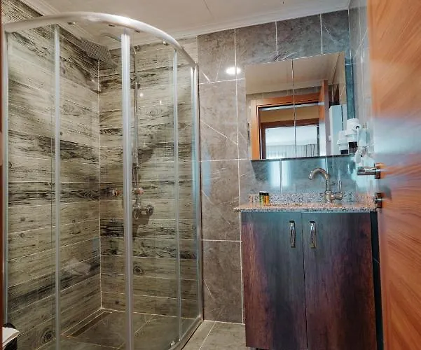 Empula & Residences 4* טראבזון