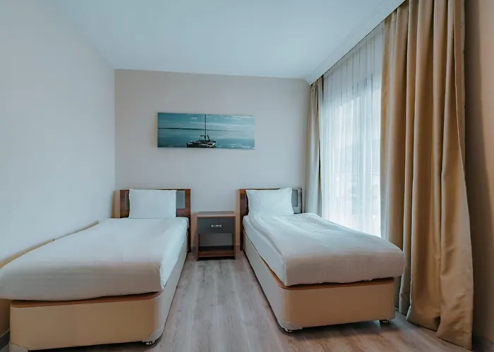 Empula & Residences 4*