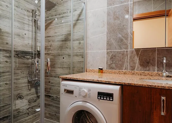 מלון Empula & Residences