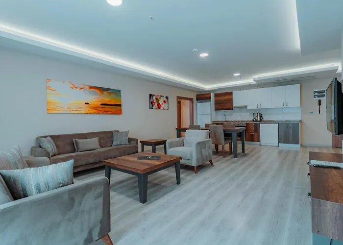 Empula & Residences 酒店 4*